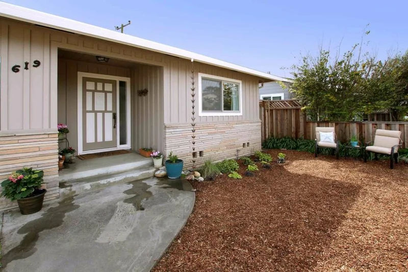 619 Middlefield, Aptos, CA 95003