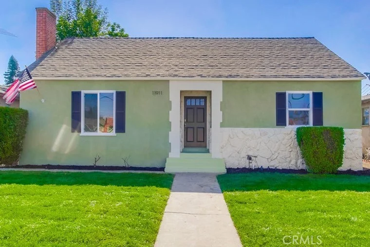 11911 Hoover, Los Angeles, CA 90044