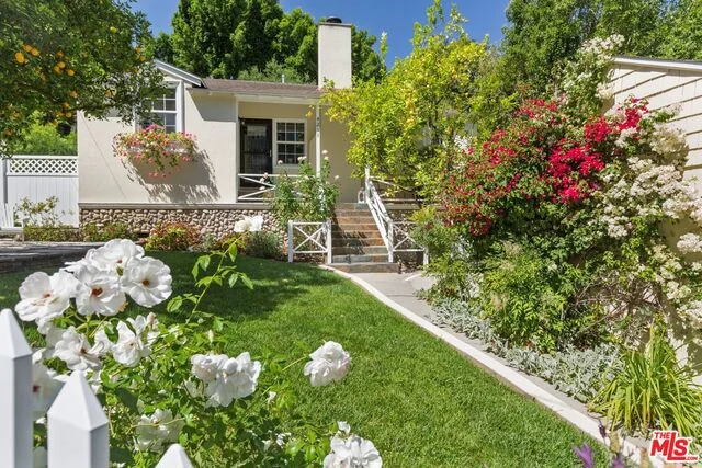 4211 Noble, Sherman Oaks, CA 91403