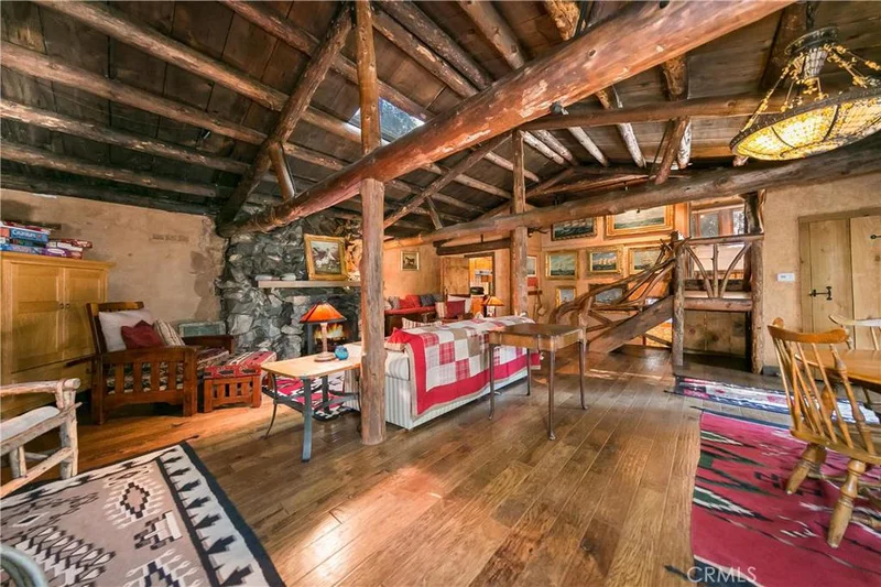 891 Greenbriar, Lake Arrowhead, CA 92385