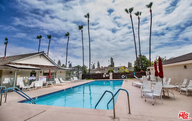 22962 Nadine, Torrance, CA 90505