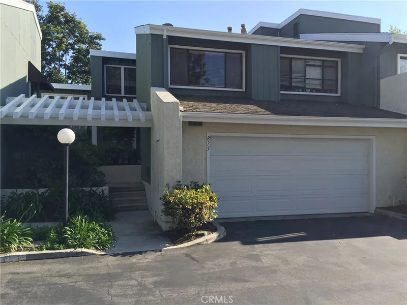 875 Bear Creek, Costa Mesa, CA 92626
