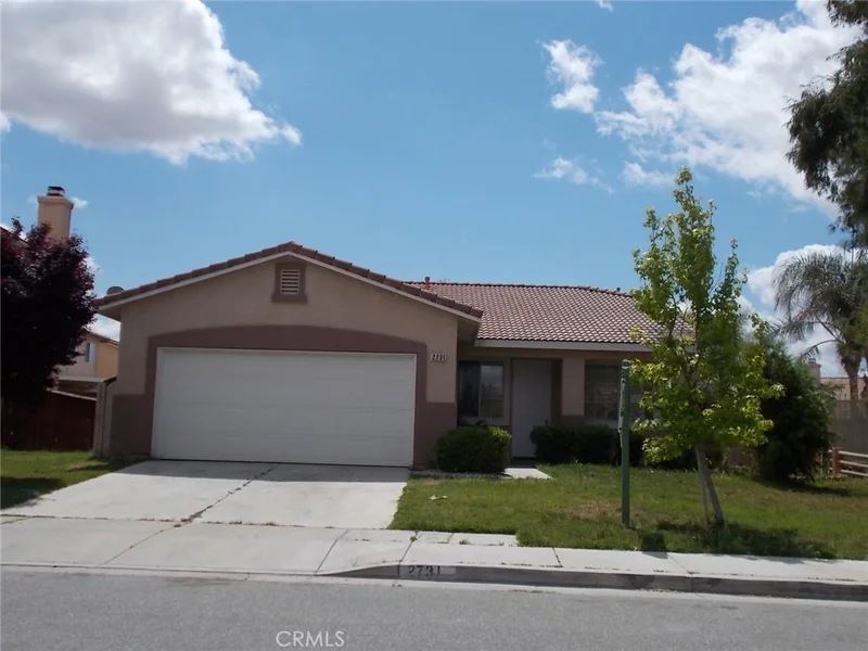 2731 Lancaster, Hemet, CA 92545