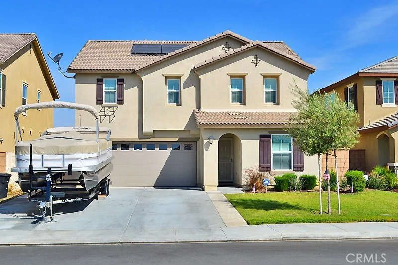 124 Yosemite, Perris, CA 92570
