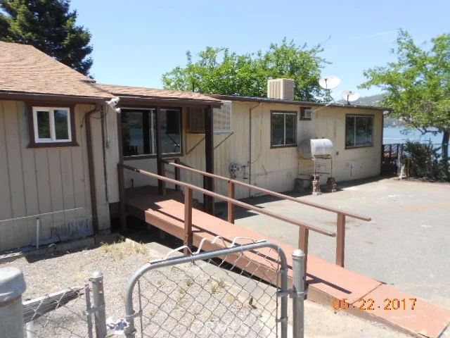 11740 North, Clearlake, CA 95422