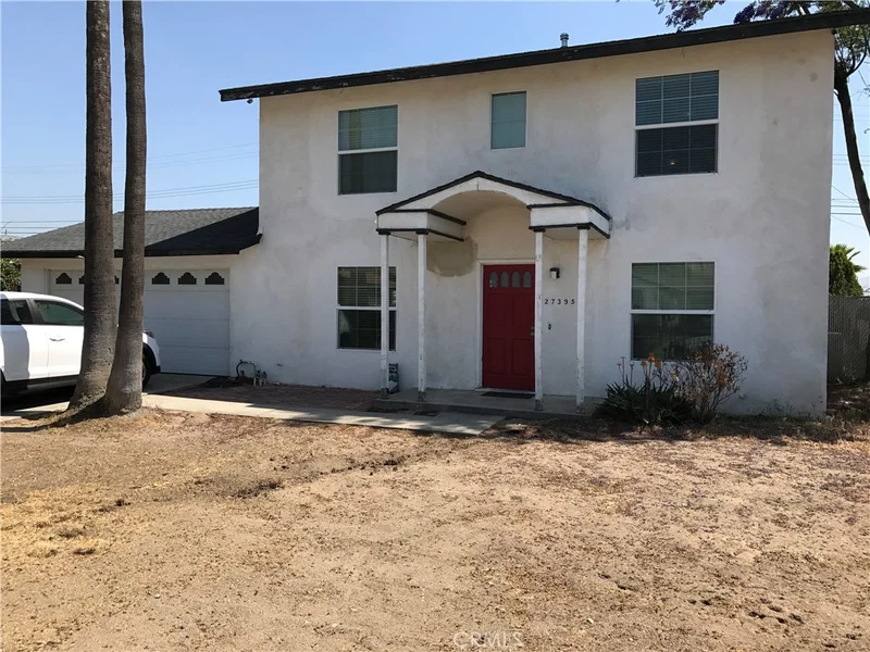 27395 6th St, Highland, CA 92346