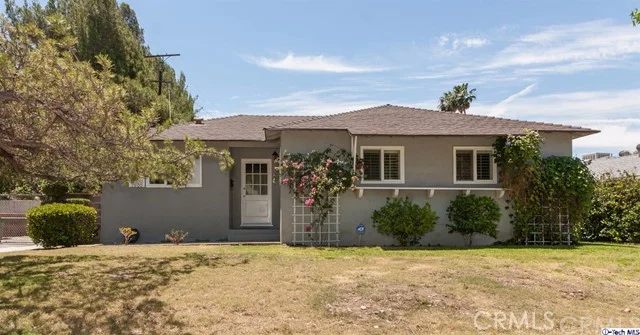 7900 Ellenbogen Street, Sunland, CA 91040