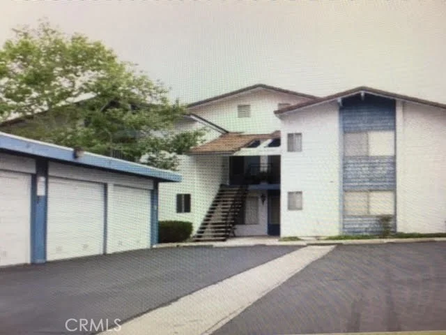 901 Golden Springs #C10, Diamond Bar, CA 91765
