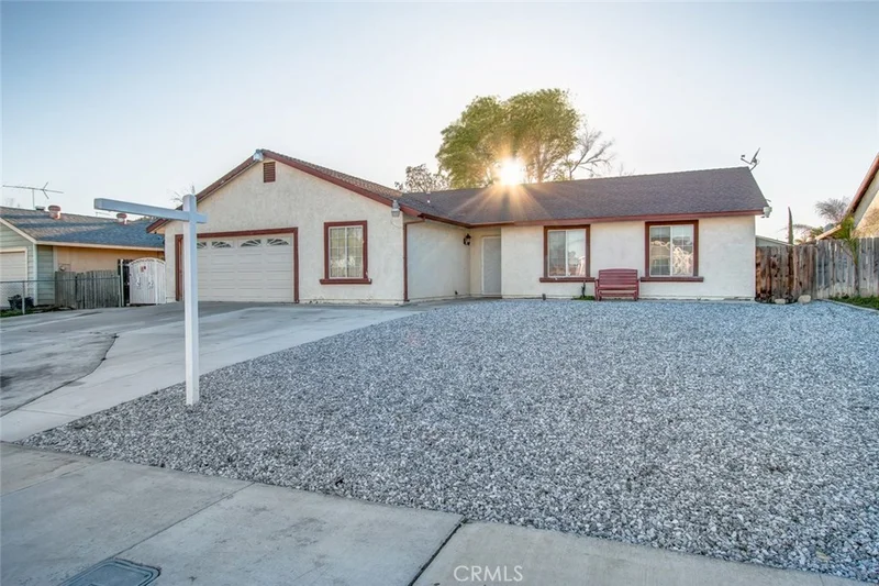 1144 Beechwood, Bloomington, CA 92316