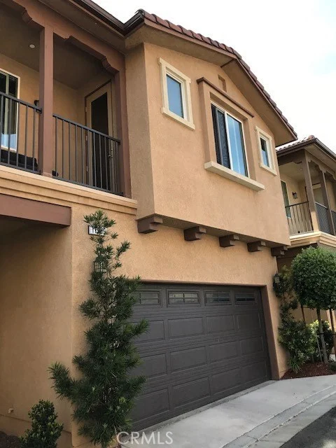11909 Manzanilla, Los Angeles, CA 90047