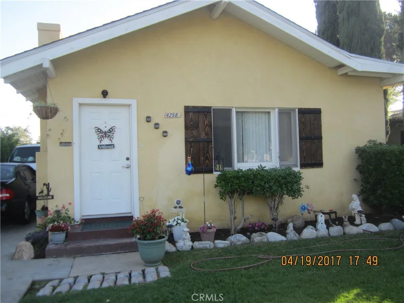 4258 Elmwood, Riverside, CA 92506