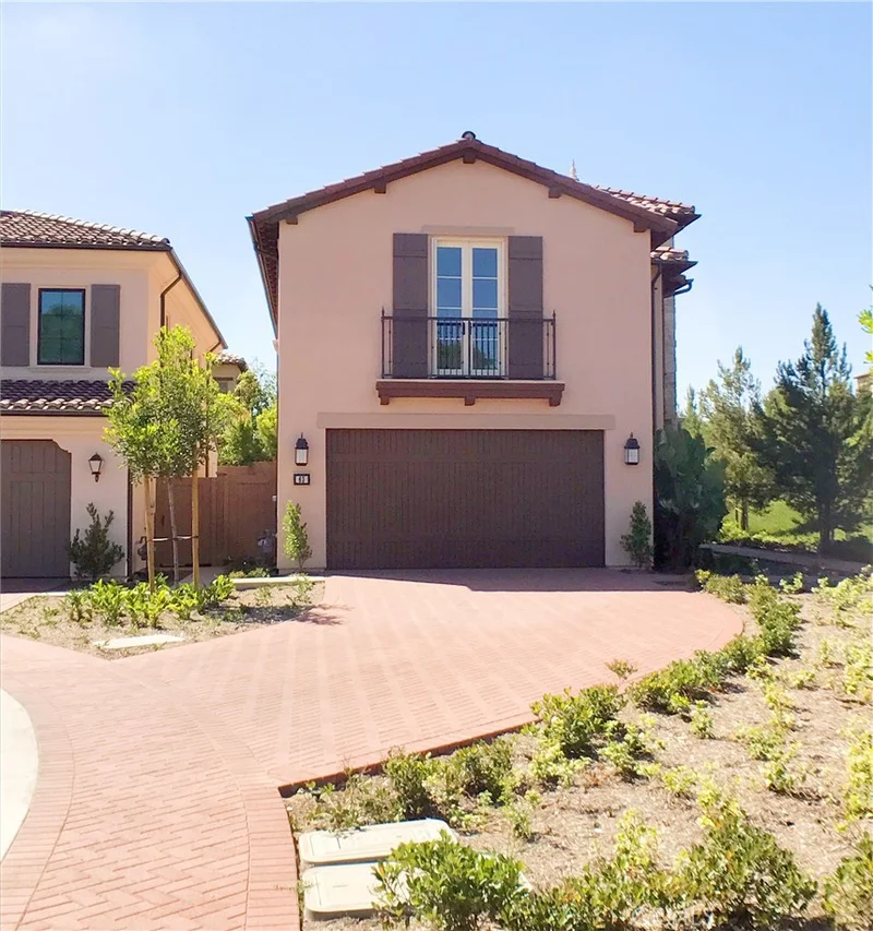 63 Open Range, Irvine, CA 92602