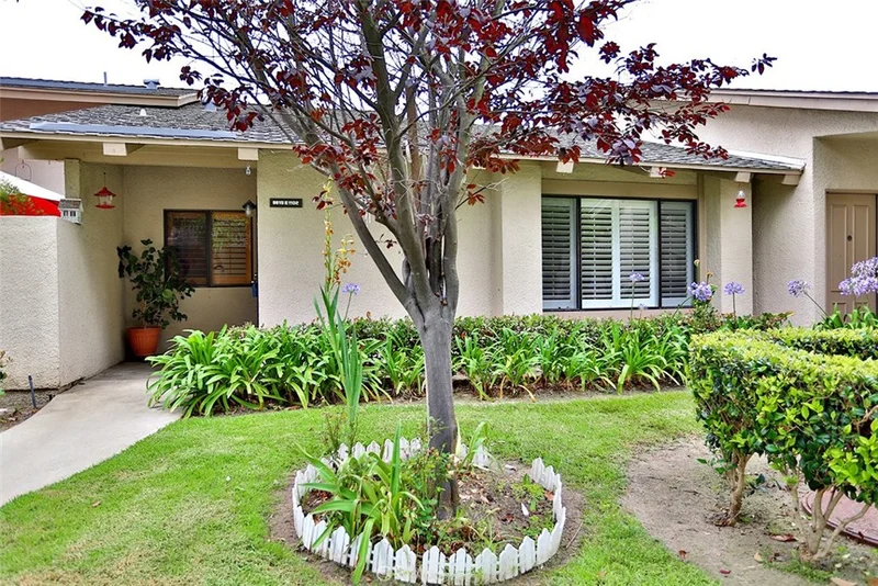 8815 Yuba #1102E, Huntington Beach, CA 92646