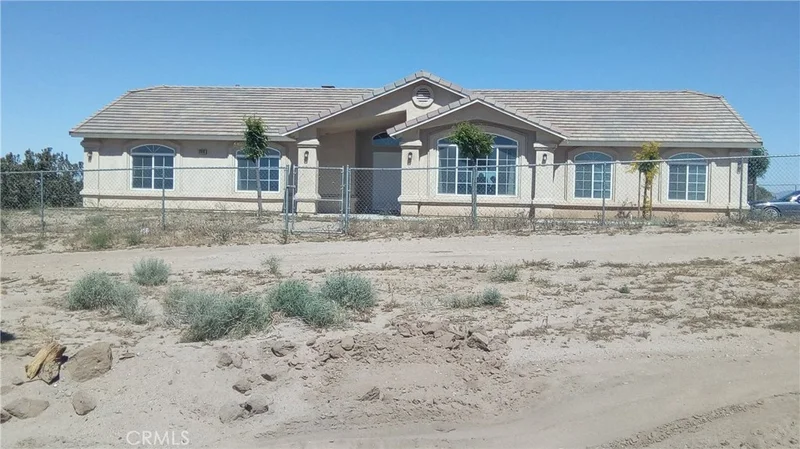7915 Outpost, Oak Hills, CA 92344