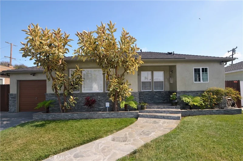5240 124th, Hawthorne, CA 90250