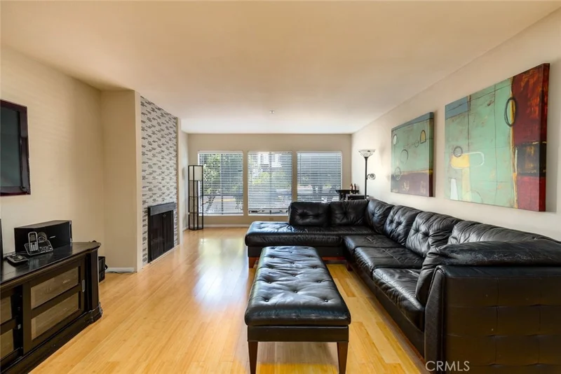 625 Esplanade #38, Redondo Beach, CA 90277