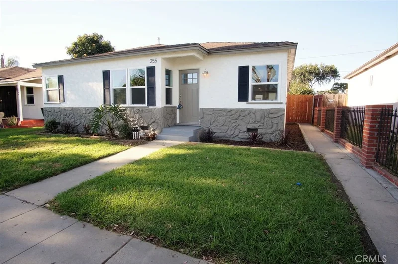 255 Barclay, Long Beach, CA 90805