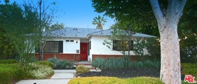 9007 Darby, Northridge, CA 91325