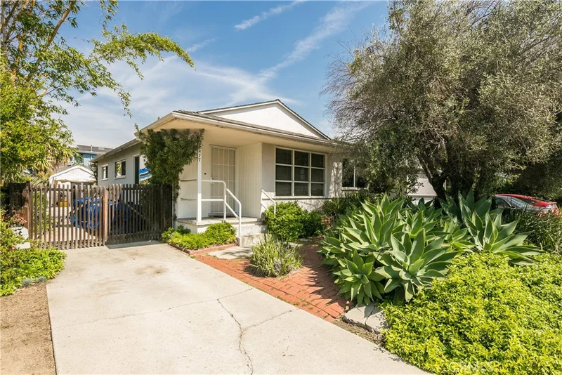 12477 Greene, Los Angeles, CA 90066