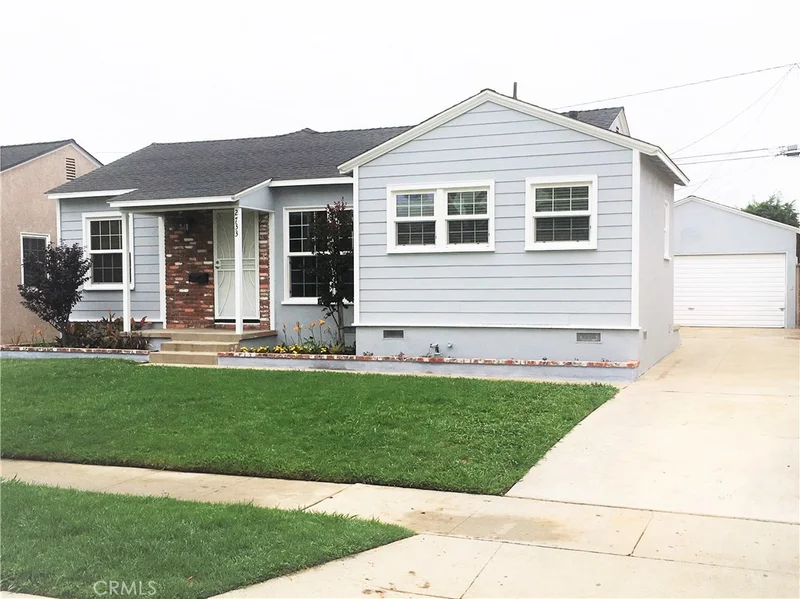 2733 Harvey, Lakewood, CA 90712