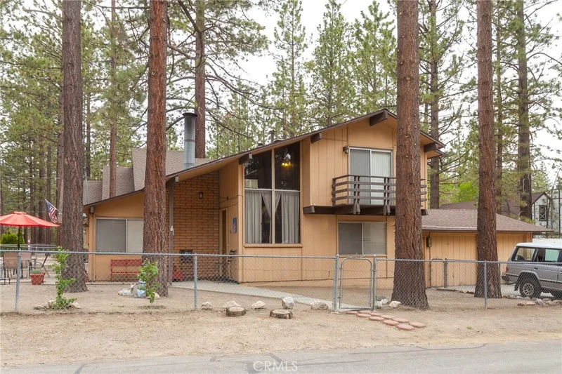 861 Barker, Big Bear, CA 92314
