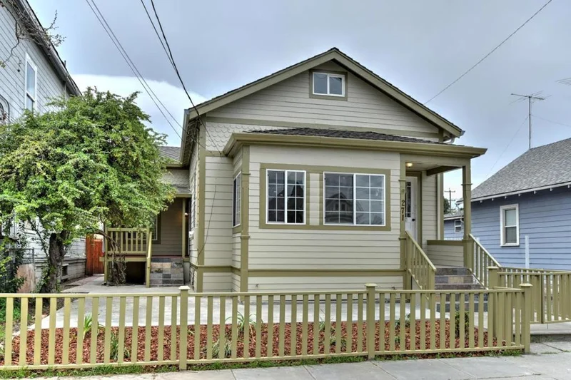 271 N 9th Street, San Jose, CA 95112