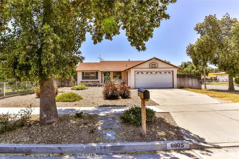 8805 Concord, Riverside, CA 92503