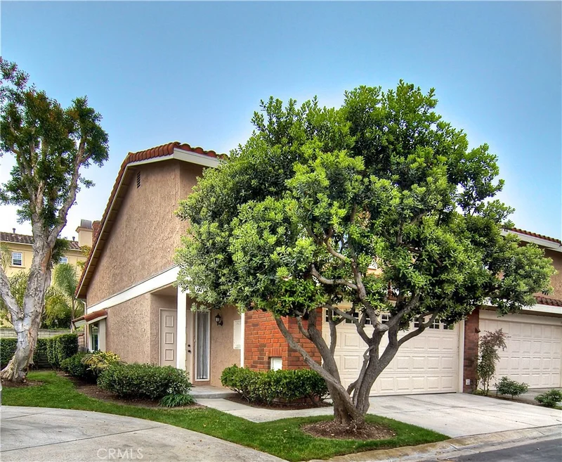 7792 Seabreeze #50, Huntington Beach, CA 92648