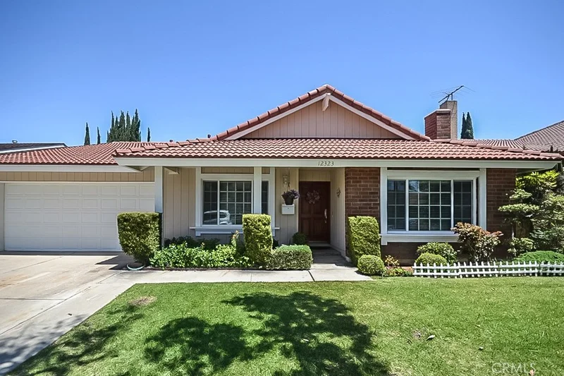 12323 Rose, Cerritos, CA 90703