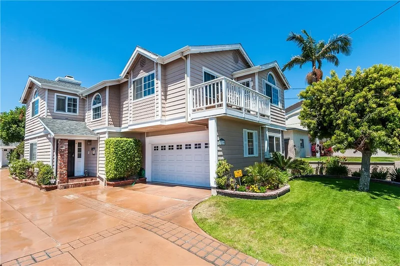 2719 Carnegie #A, Redondo Beach, CA 90278