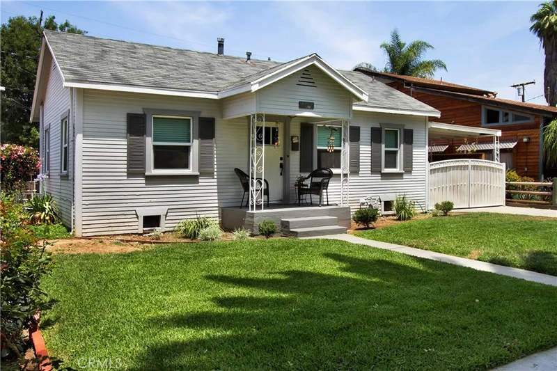4617 Edgewood, Riverside, CA 92506