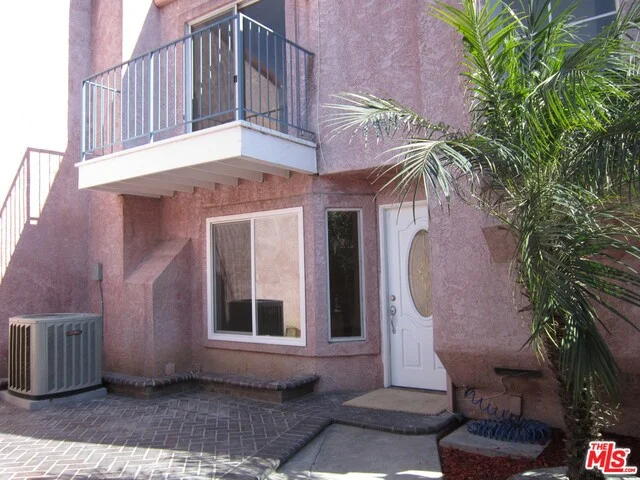 185 Racquet Club, Compton, CA 90220