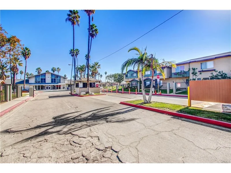 3 Eastridge Lane, Carson, CA 90745