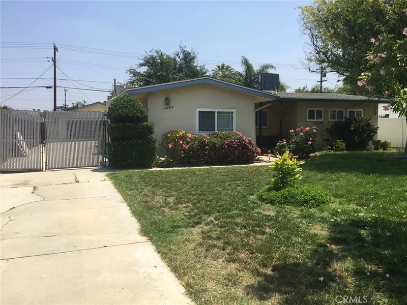 4295 Saint George, Riverside, CA 92504