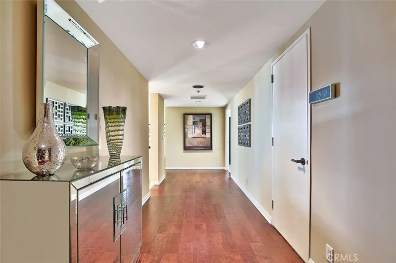 10445 Wilshire #601, Los Angeles, CA 90024
