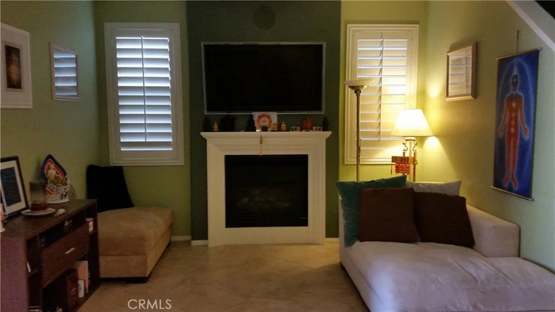 253 Sparkleberry, Orange, CA 92865