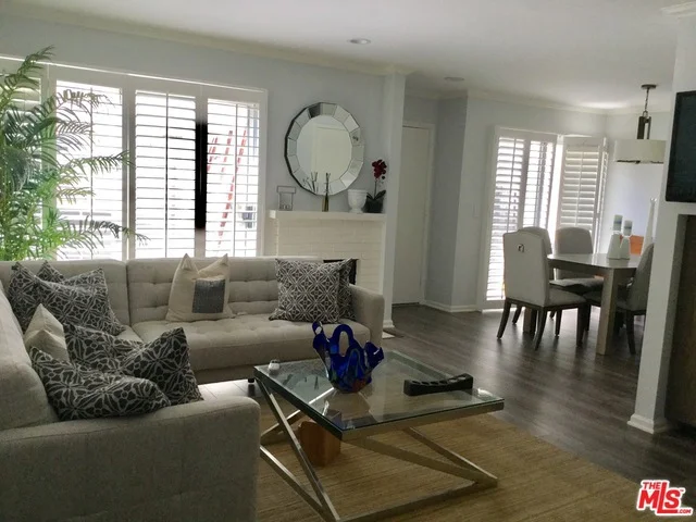 11744 Moorpark #H, Studio City, CA 91604