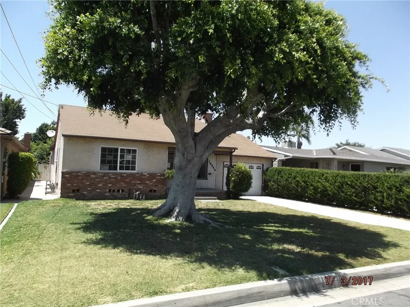 10343 Dolan, Downey, CA 90241
