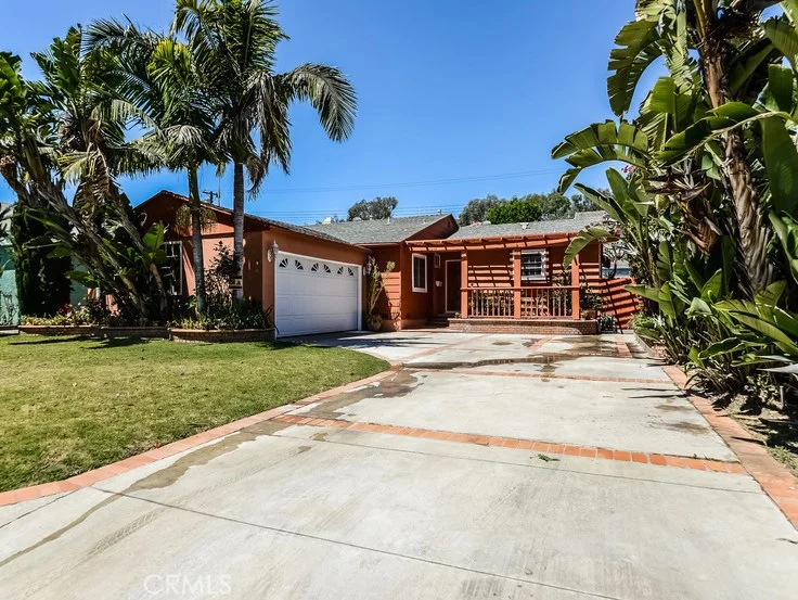 10257 Angell St., Downey, CA 90242