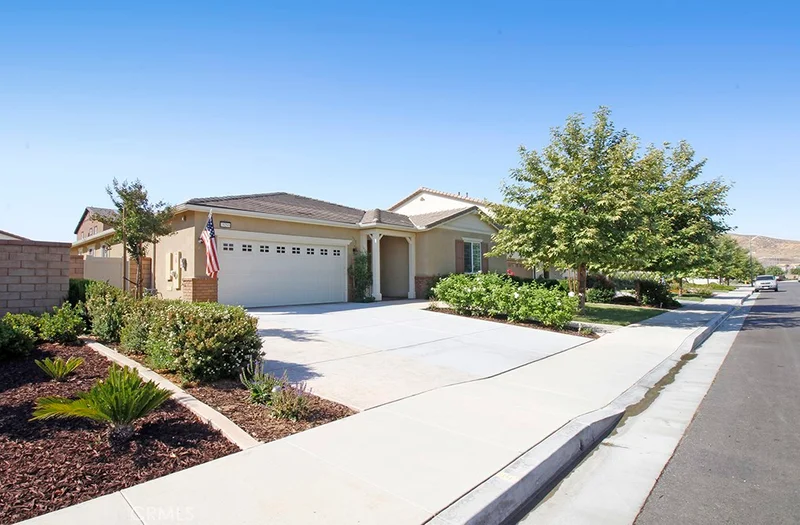 25295 Lone Acres, Menifee, CA 92584