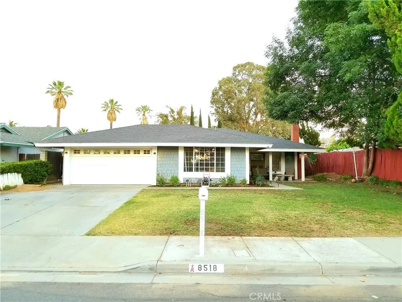 8518 Limestone, Riverside, CA 92504