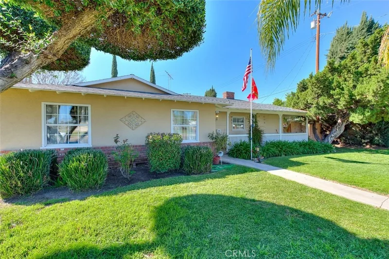 421 Hollenbeck, West Covina, CA 91791
