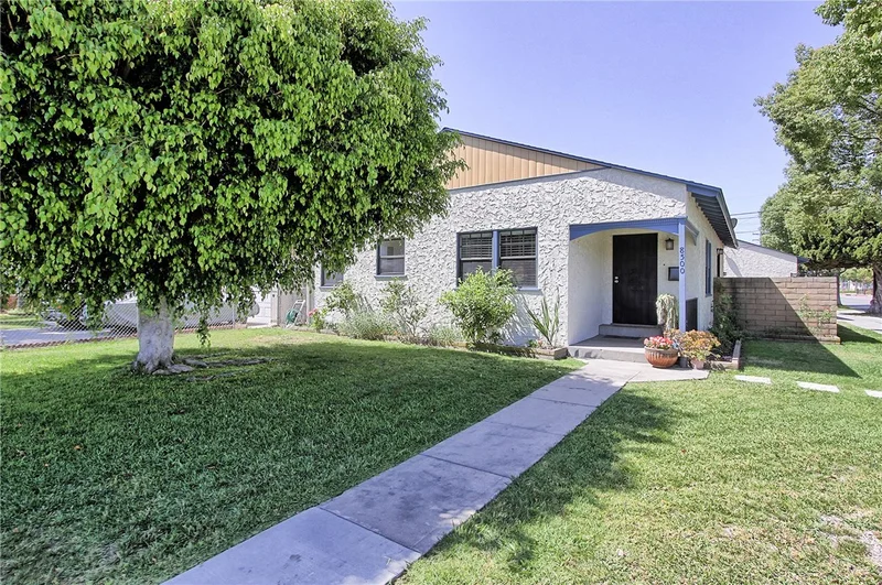 8500 Boyne, Downey, CA 90242