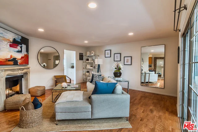 1228 14th #202, Santa Monica, CA 90404