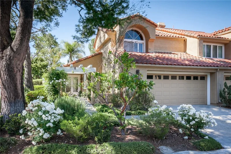 1 Del Rey #7, Irvine, CA 92612