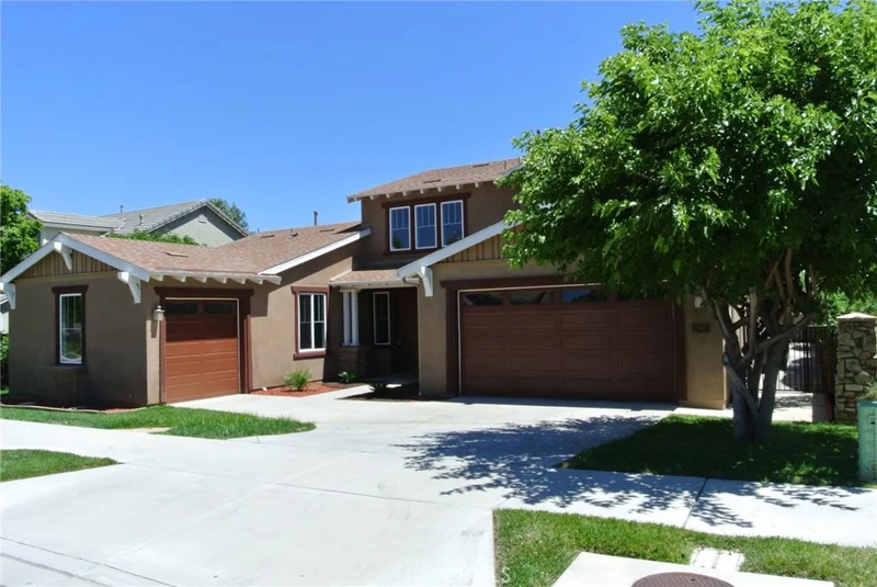 2985 Burnet, Escondido, CA 92027