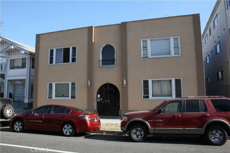 1140 1st #4, Long Beach, CA 90802