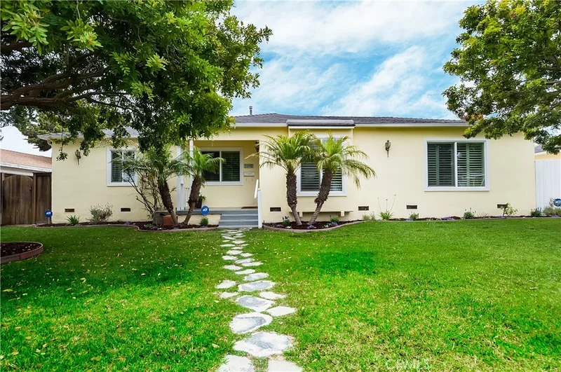 3006 Johnston, Redondo Beach, CA 90278