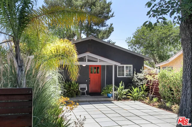 5218 Lincoln, Los Angeles, CA 90042
