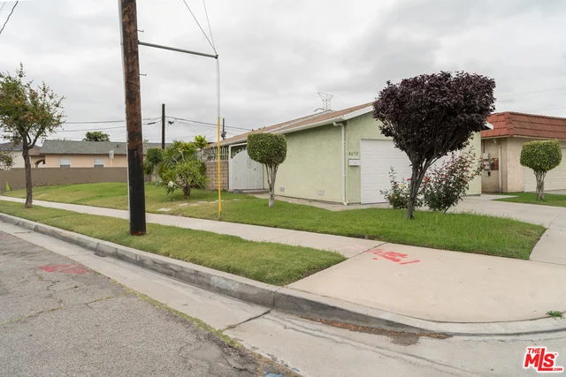 8672 West, Pico Rivera, CA 90660